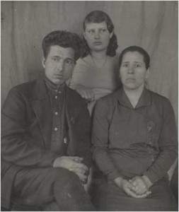 Лобузнова Ф. с родителями