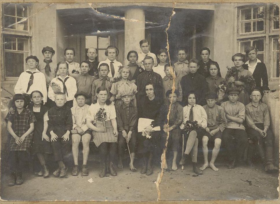 1928 год 4 класс школа 16 Кемерово