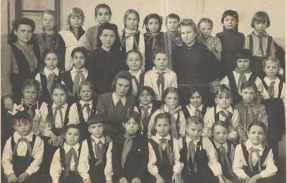 1950 год 3 кл. АННА ПЕТРОВНА ДЮГАЕВА школа 16 Кемерово
