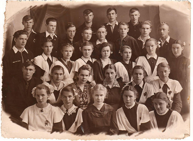 1956 год 10 б кл школа 16 Кемерово